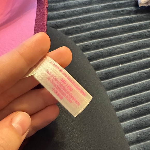 Victoria's Secret Lace Bra in Deep Red - Picture 2 of 2